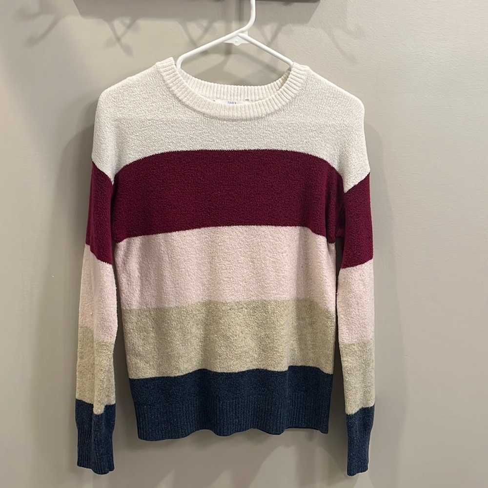 Time and Tru Long Sleeve Top